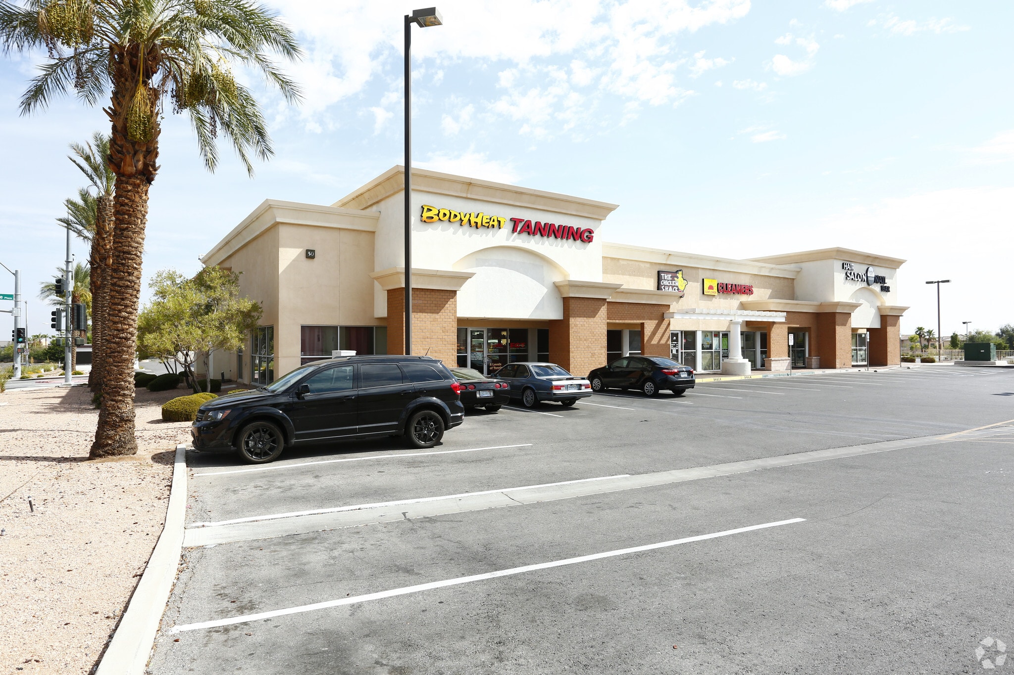20-60 N Valle Verde Dr, Henderson, NV for lease Primary Photo- Image 1 of 9