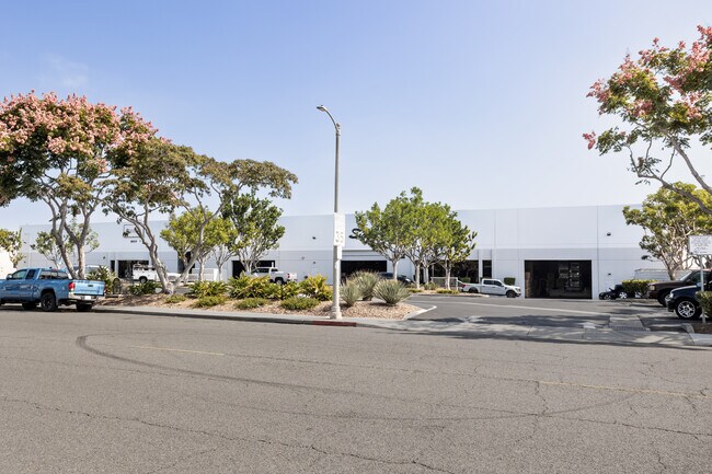 More details for 3648-3650 N Industry Ave, Lakewood, CA - Industrial for Lease
