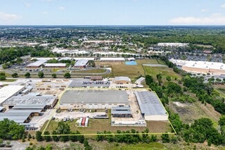 More details for 722 Duck Lake Rd, Lady Lake, FL - Industrial for Sale