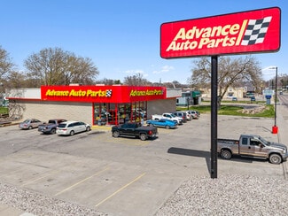 Plus de détails pour 2201 Hamilton Blvd, Sioux City, IA - Commerce de détail à vendre