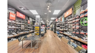 48-50 South St, Romford à louer Photo intérieure- Image 2 de 8