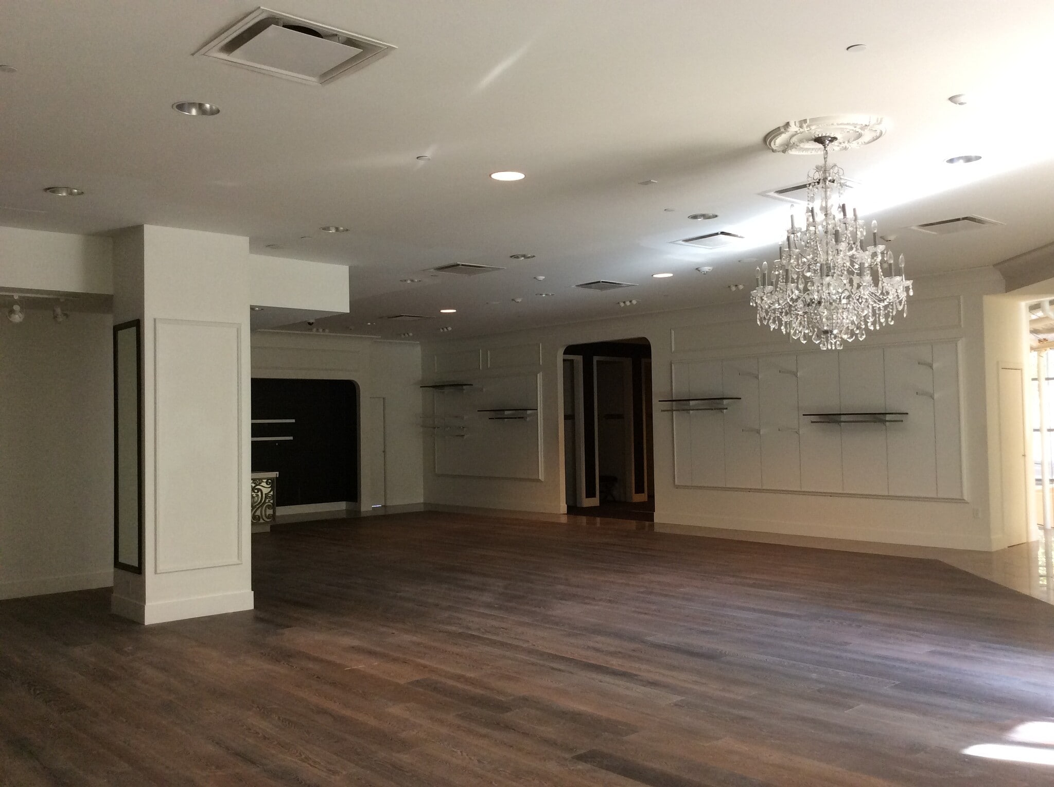 700-850 SW Fifth Ave, Portland, OR for lease Interior Photo- Image 1 of 1