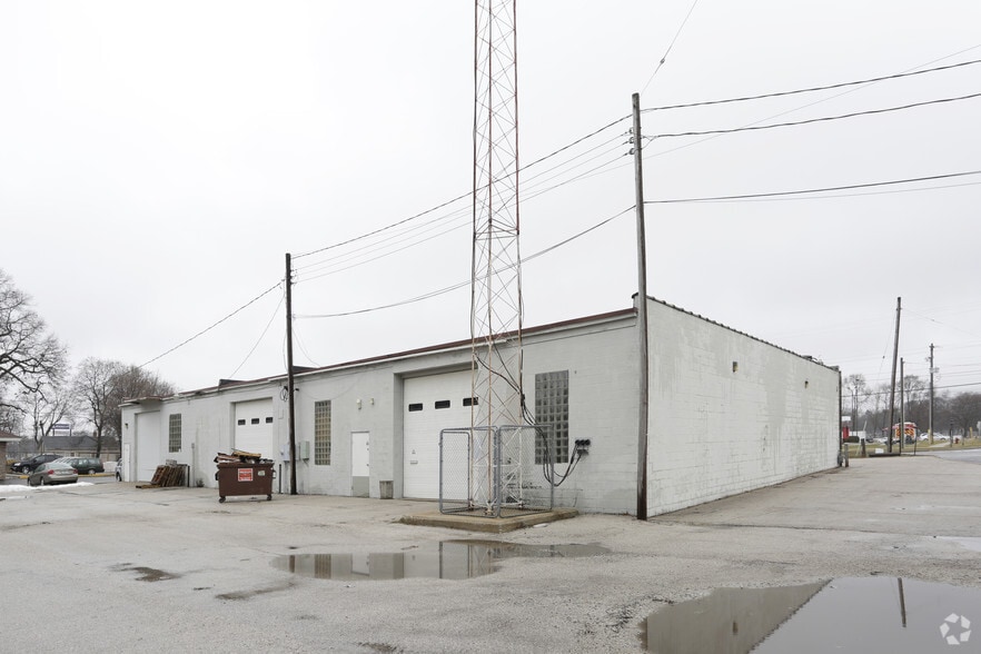 1387 E Laketon Ave, Muskegon, MI for sale - Building Photo - Image 3 of 3