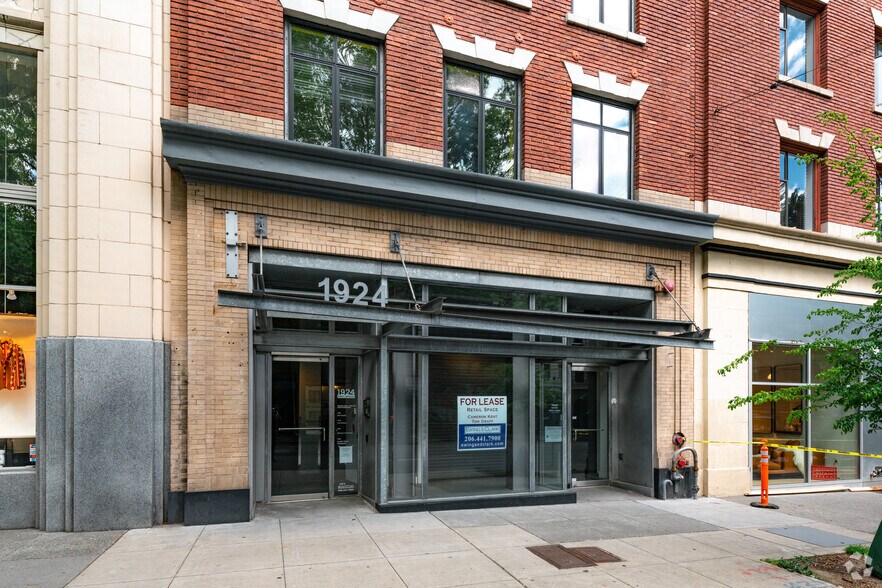 1924 1st Ave, Seattle, WA à vendre - Photo du bâtiment - Image 3 de 9