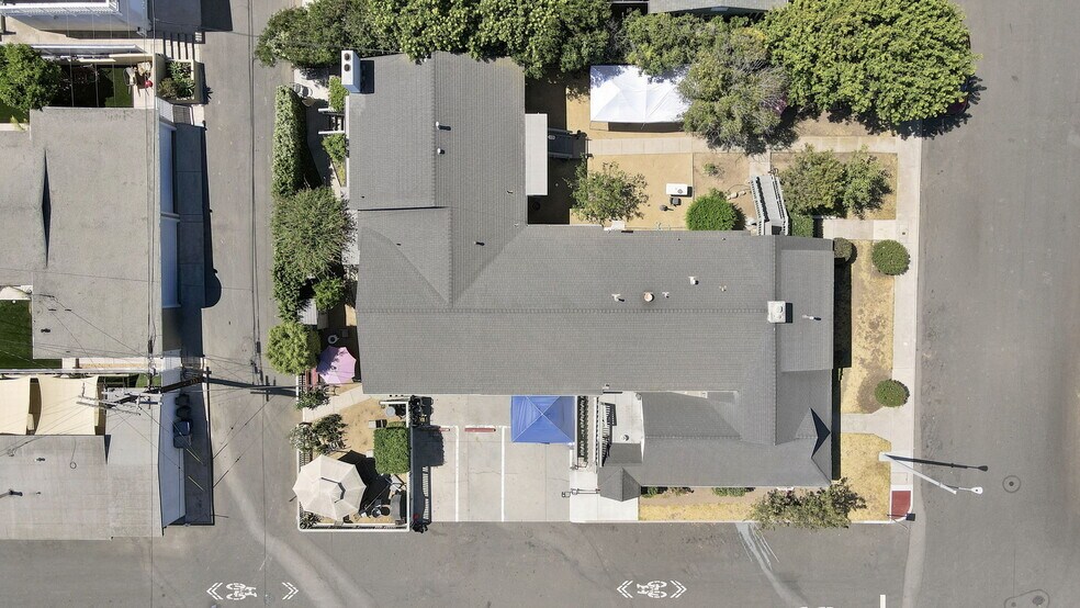 50 Oak St, Camarillo, CA à vendre - Aérien - Image 3 de 7