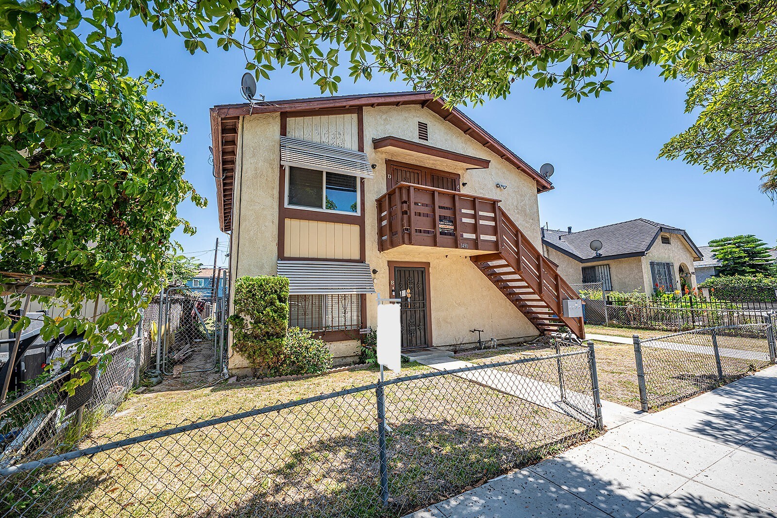 1490 Gundry Ave, Long Beach, CA à vendre Photo du bâtiment- Image 1 de 17