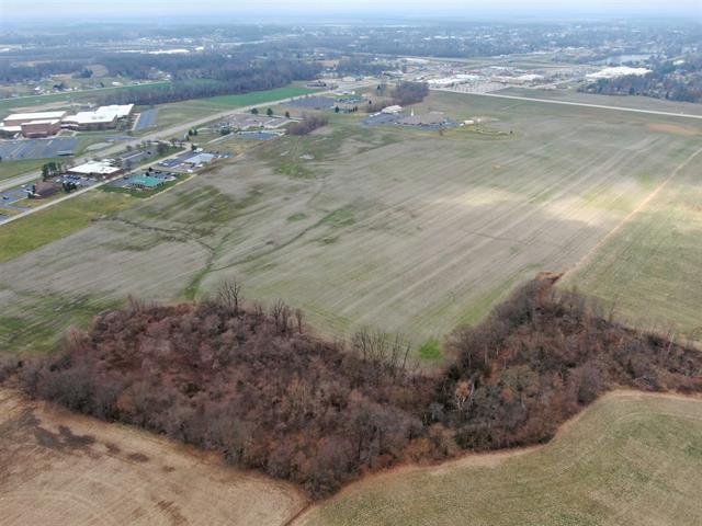 2022 Clearview Drive, Vincennes, IN for sale - Building Photo - Image 2 of 4