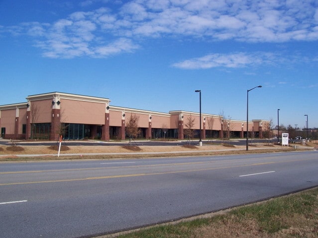 1305 Lakes Pky, Lawrenceville, GA for sale - Building Photo - Image 2 of 12