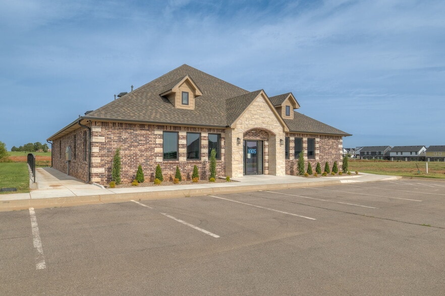 3305 NW 192nd St, Edmond, OK for sale - Building Photo - Image 2 of 61
