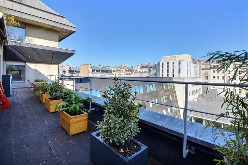 32 Rue De Paradis, Paris à louer - Photo du bâtiment - Image 2 de 11
