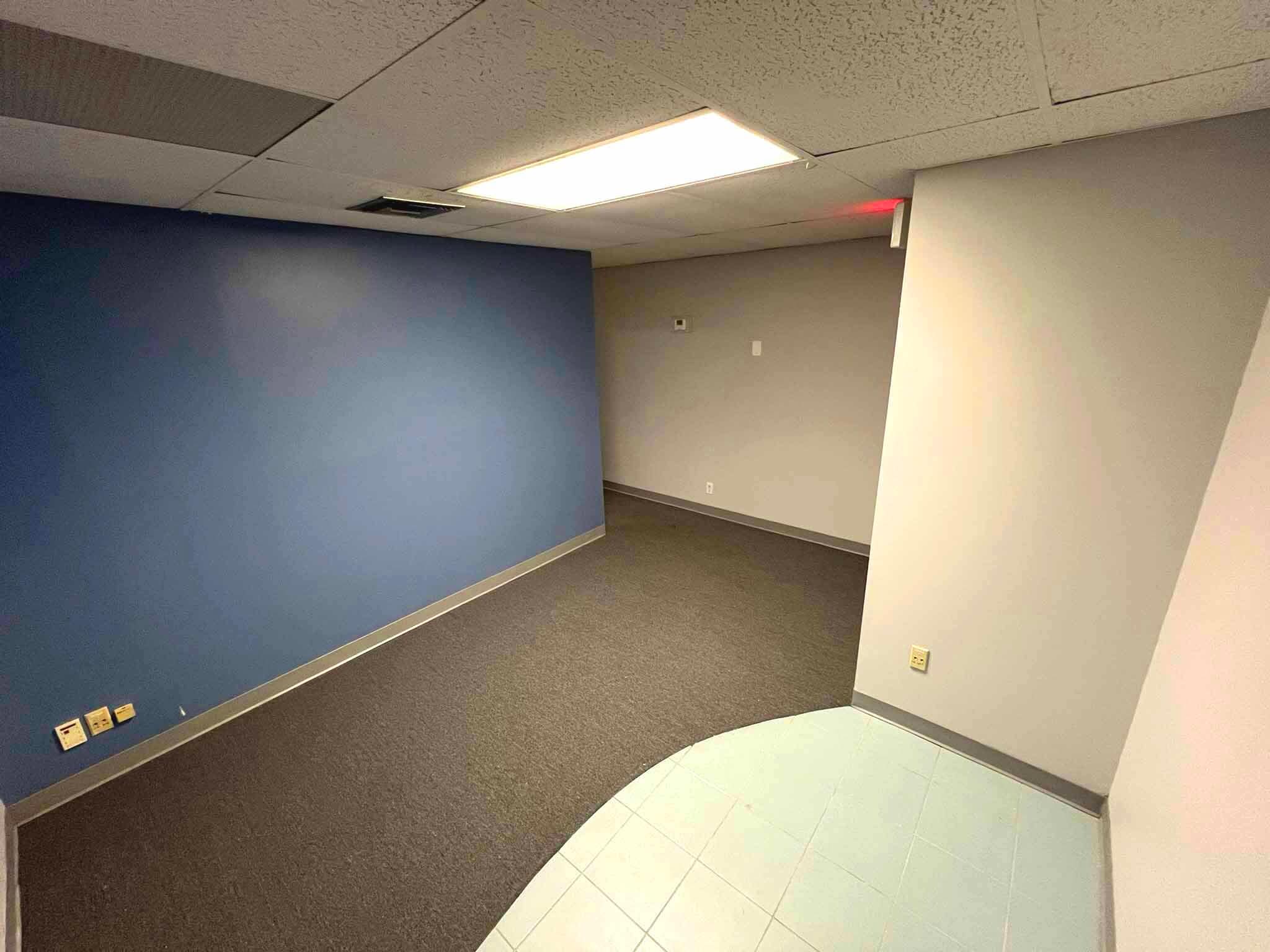 2727 E Oakland Park Blvd, Fort Lauderdale, FL for lease Interior Photo- Image 1 of 19