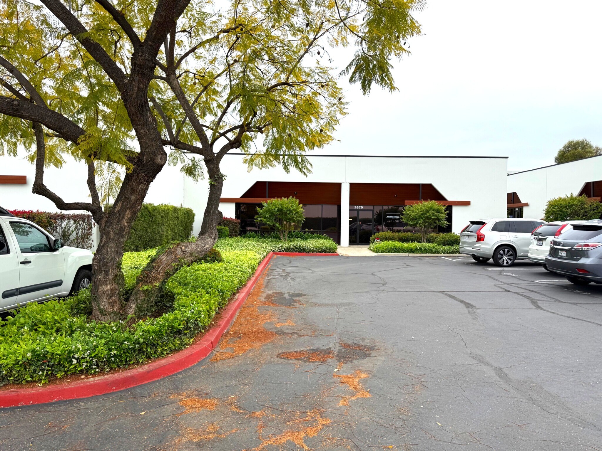 2651-2675 Saturn St, Brea, CA à louer Photo du bâtiment- Image 1 de 5