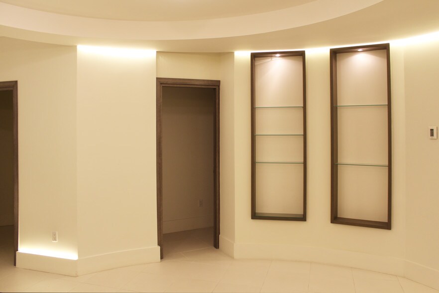 9140 Boul Leduc, Brossard, QC à vendre - Autre - Image 1 de 1