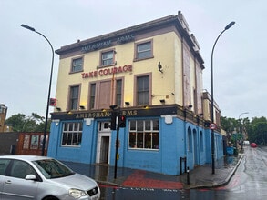 388 New Cross Rd, London for lease Building Photo- Image 2 of 7