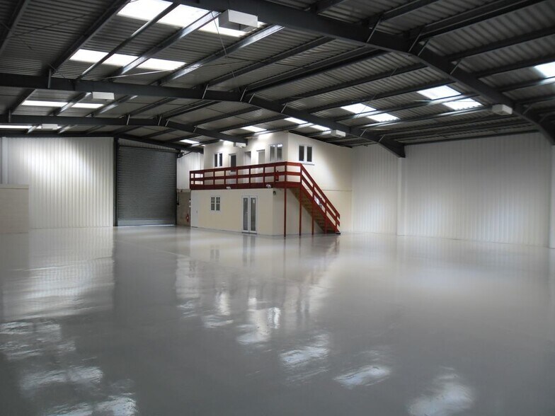 Stewart Dr, Whitburn à louer - Photo du bâtiment - Image 2 de 3