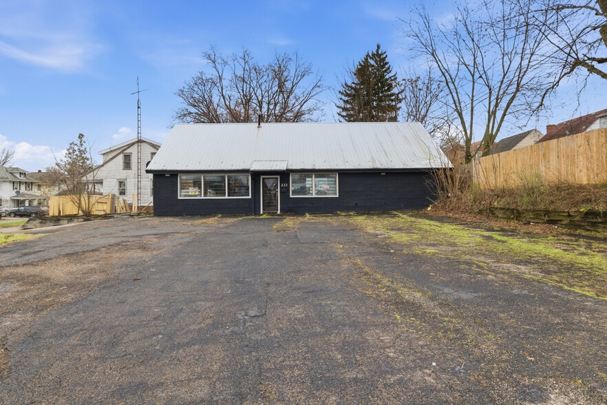 233 Lexington Ave, Mansfield, OH for sale - Building Photo - Image 3 of 26