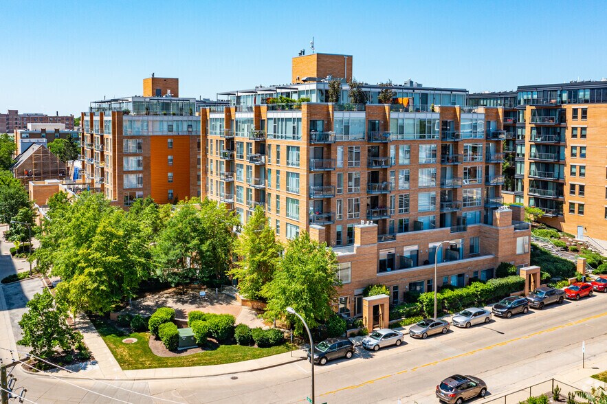 1720-1740 Oak Ave, Evanston, IL for sale - Building Photo - Image 3 of 42