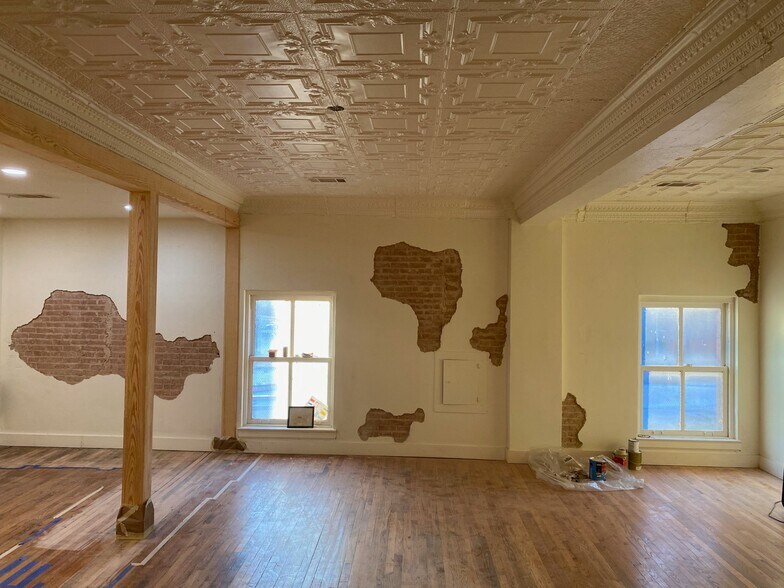 109 W Virginia St, McKinney, TX for lease - Interior Photo - Image 3 of 6