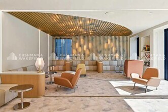 7 Allee De L'Arche, Courbevoie for lease Interior Photo- Image 2 of 13