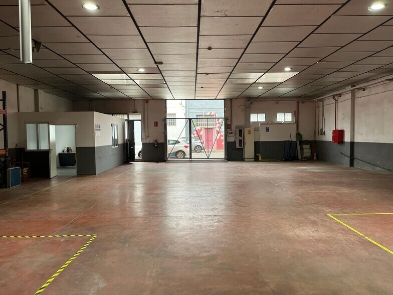 Industrial in Sabadell, Barcelona for sale - Building Photo - Image 2 of 18