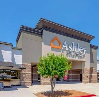 Plus de détails pour 840 Ernest West Barrett Pky, Kennesaw, GA - Commerce de détail à louer