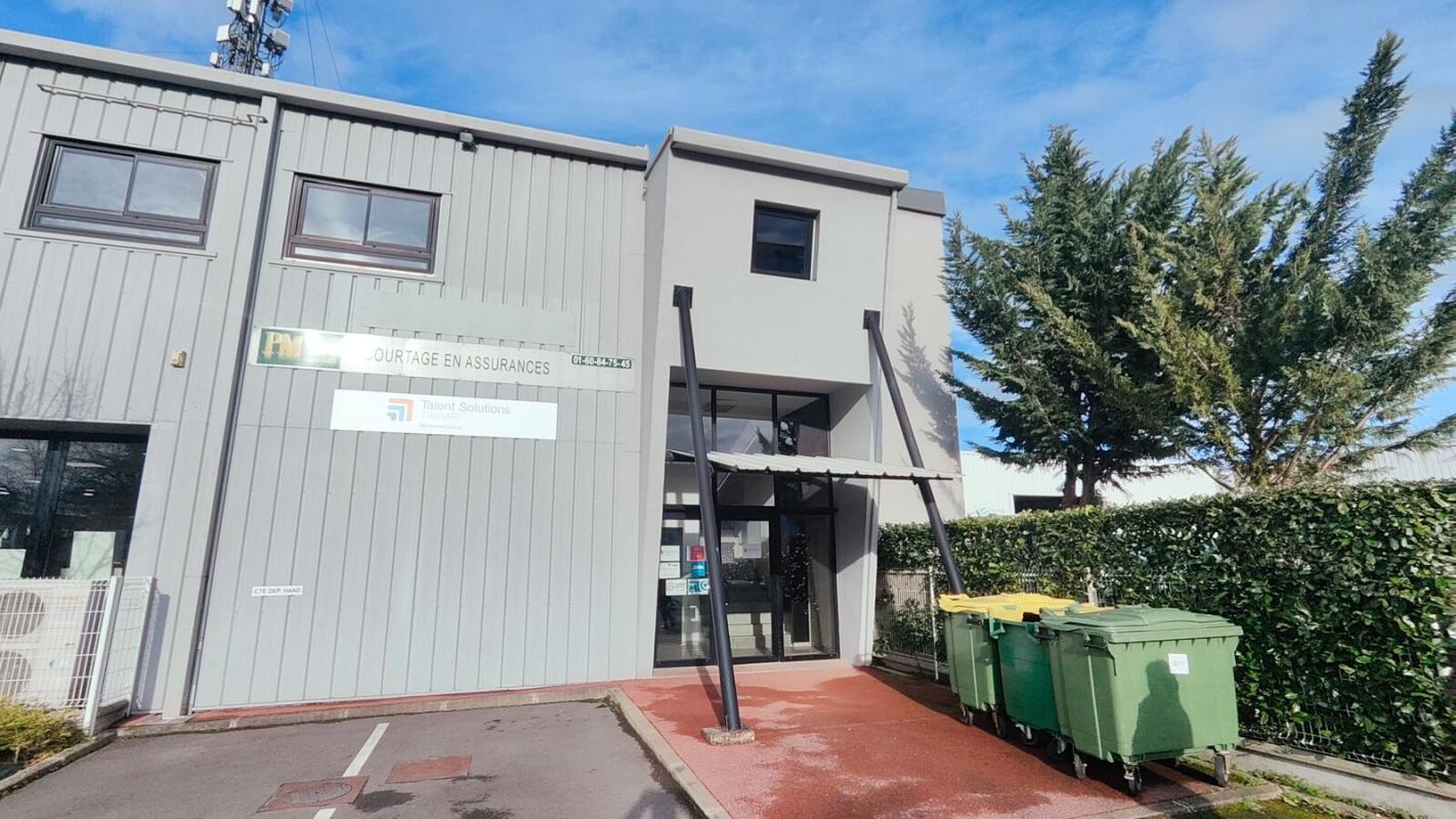 1 Rue Du Languedoc, Brétigny-sur-Orge à louer Photo du bâtiment- Image 1 de 10