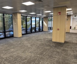 Avenida del Partenón, 8-10, Madrid, Madrid for lease Interior Photo- Image 1 of 6