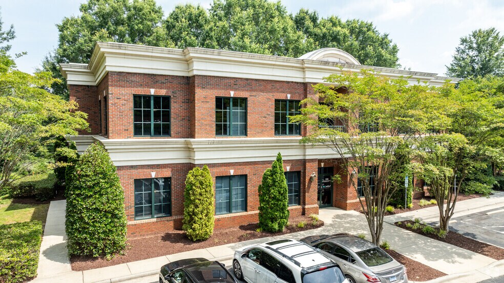 109 Professional Park Dr, Mooresville, NC à louer - Photo du bâtiment - Image 2 de 8