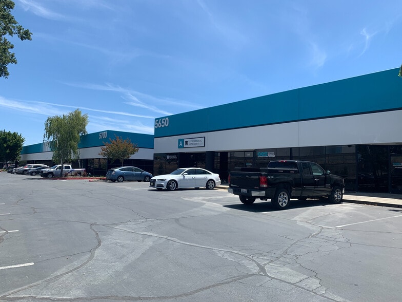 5600 Imhoff Dr, Concord, CA for lease - Building Photo - Image 2 of 9