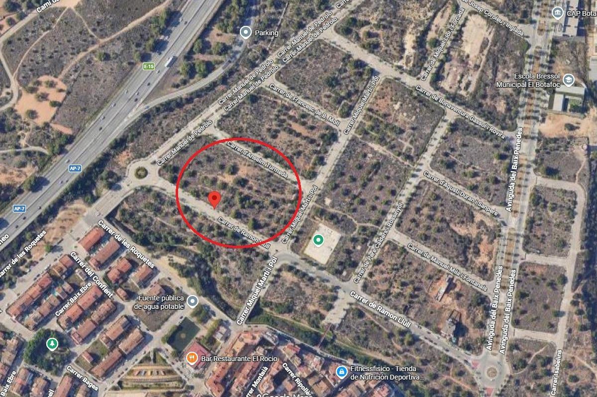 Botafoc portefeuille de 5 propriétés à vendre sur LoopNet.ca Aérien- Image 1 de 9