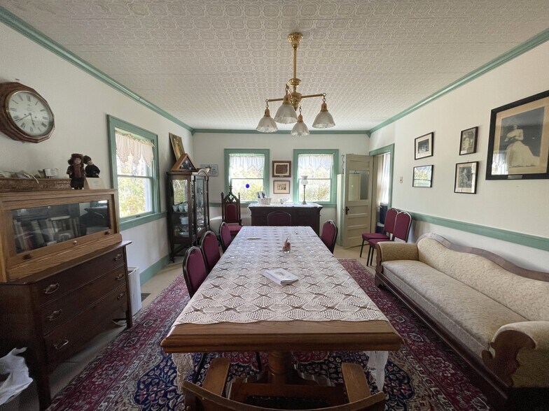 88 Main St, Buxton, ME à vendre - Photo du bâtiment - Image 2 de 10