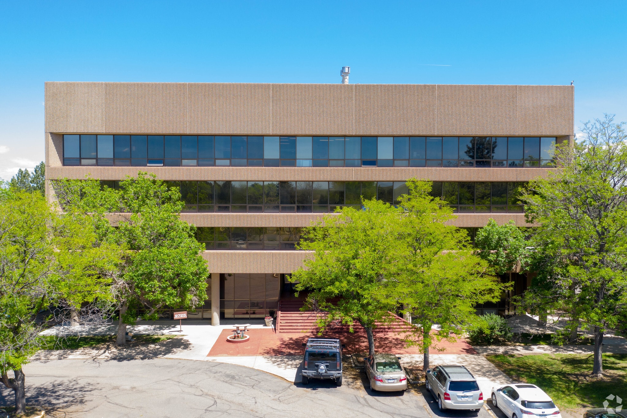 9725 E Hampden Ave, Denver, CO for lease Primary Photo- Image 1 of 22