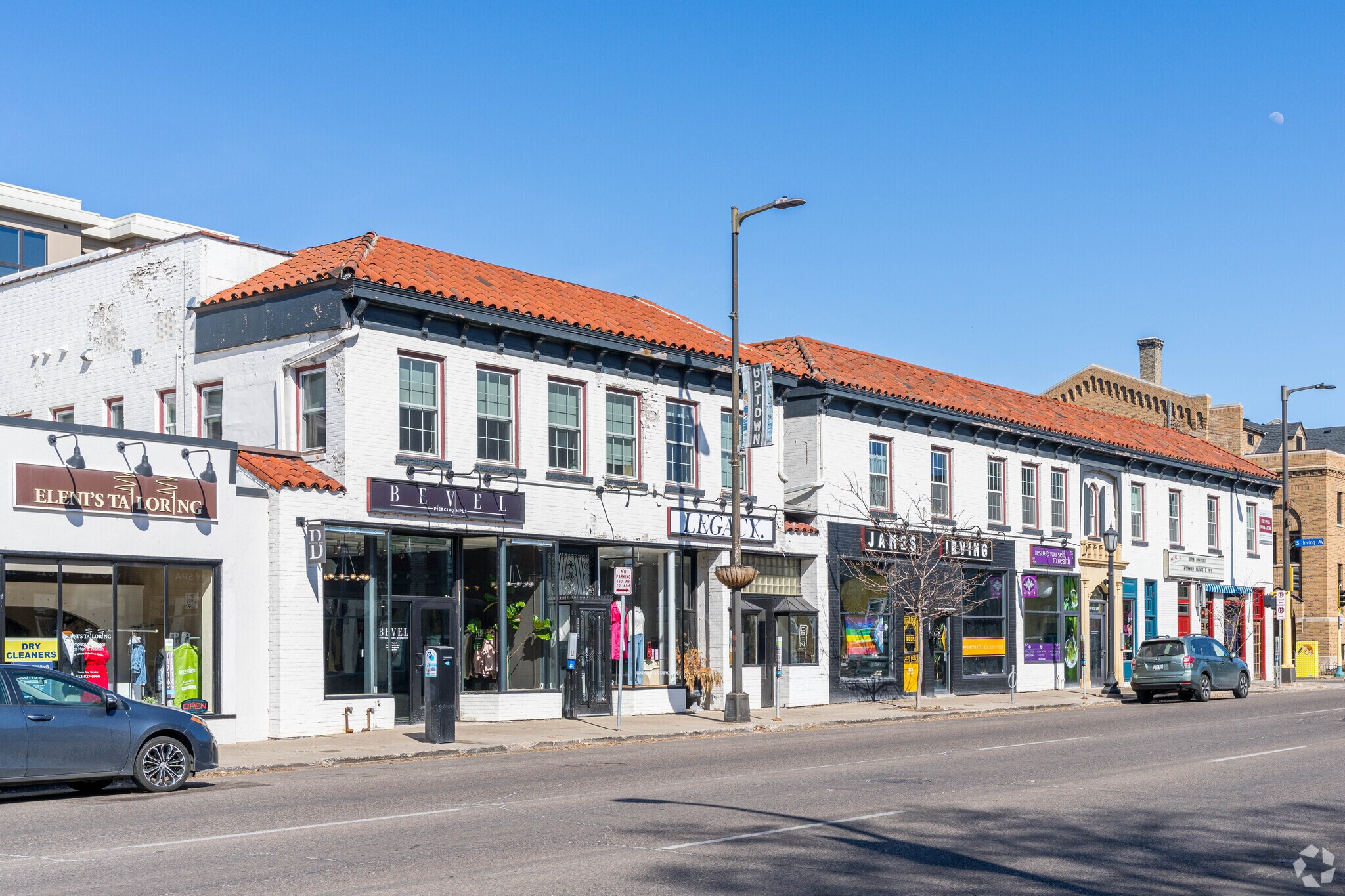 1600 W Lake St, Minneapolis, MN for lease Primary Photo- Image 1 of 12