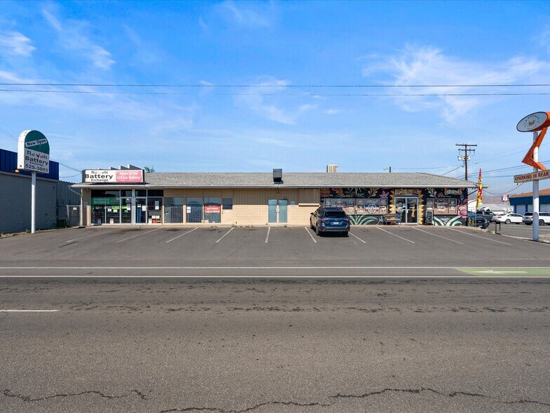 301-309 S Kietzke Ln, Reno, NV à vendre - Photo du bâtiment - Image 1 de 14