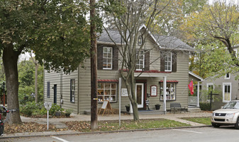 213-215 E Main St, Ligonier PA - Services immobiliers commerciaux