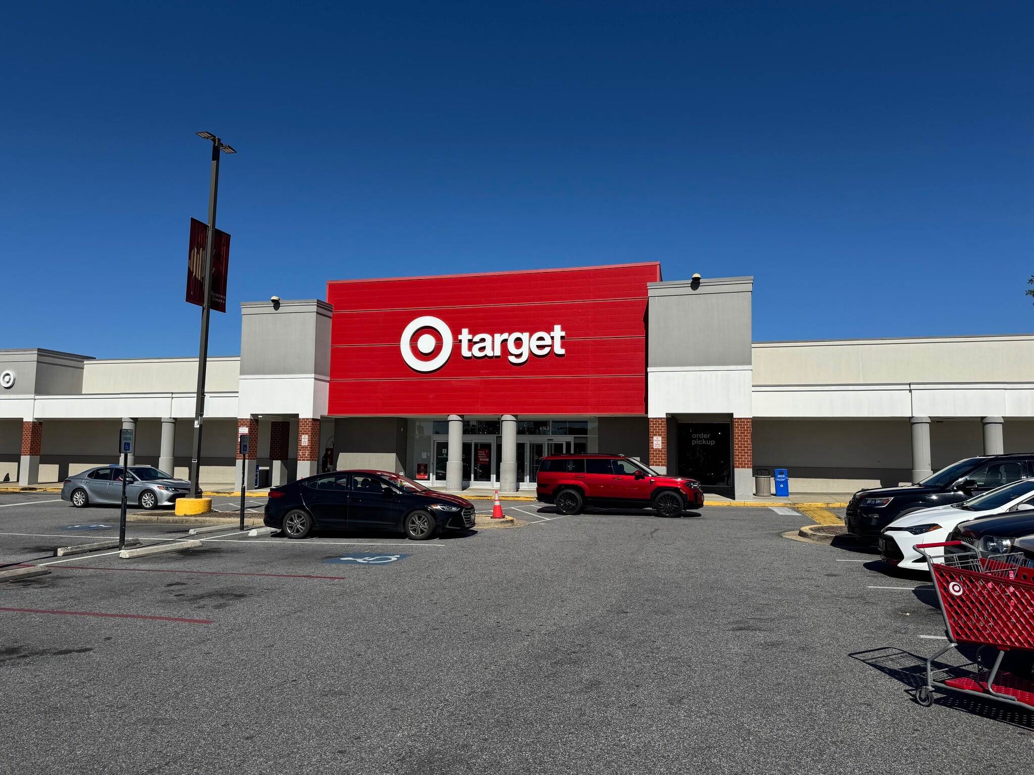 6041-6235 Oxon Hill Rd, Oxon Hill, MD for lease Primary Photo- Image 1 of 14