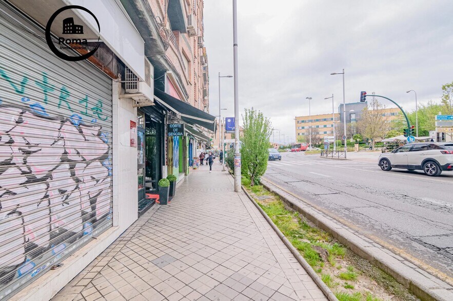 Retail in Granada, Granada for sale - Building Photo - Image 2 of 26