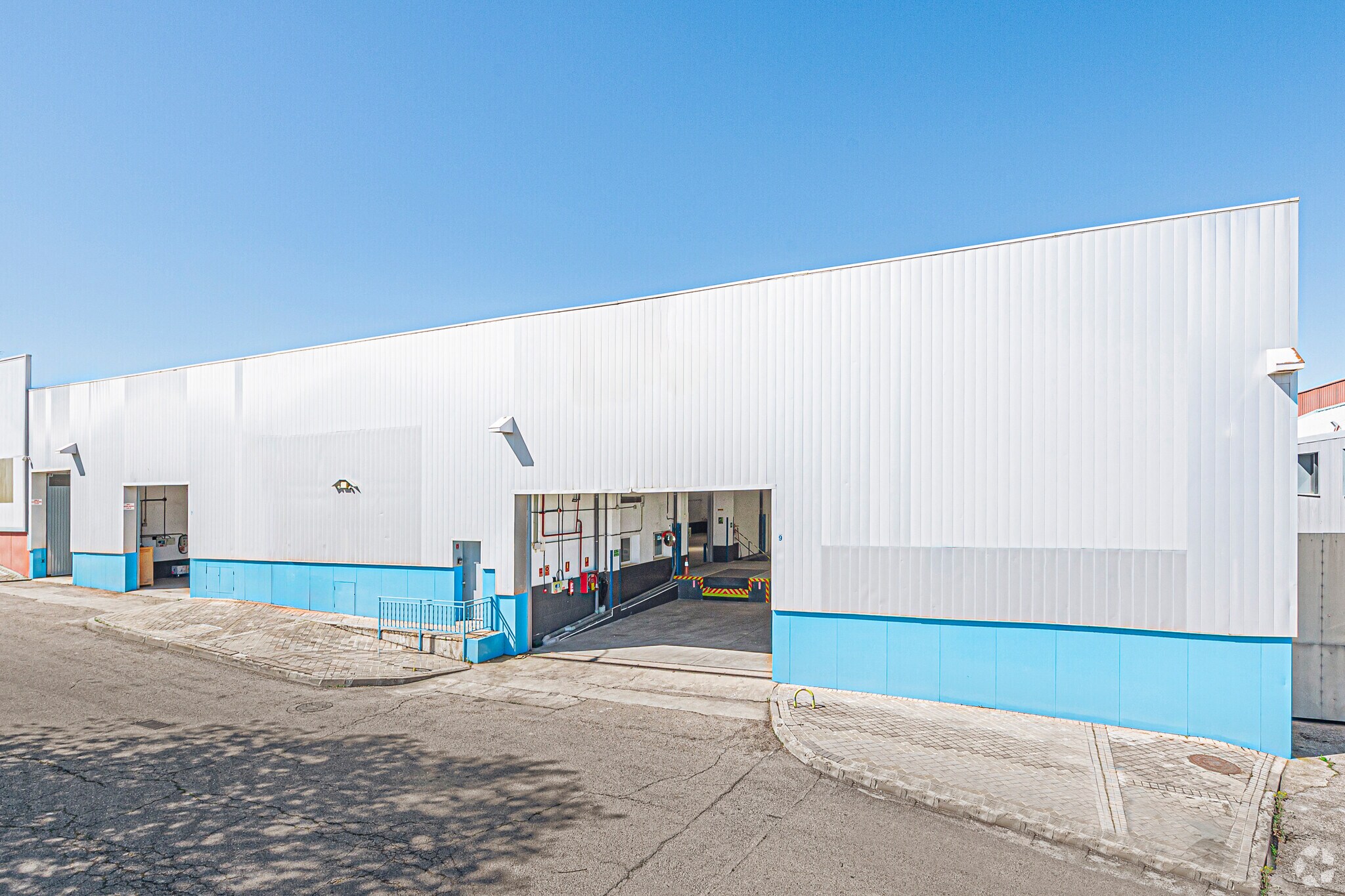 Calle Artesanía, 9, Coslada, Madrid à vendre Photo principale- Image 1 de 24