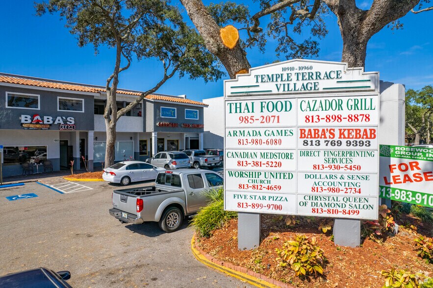 10906 N 56th St, Tampa, FL à louer - Photo du bâtiment - Image 2 de 23