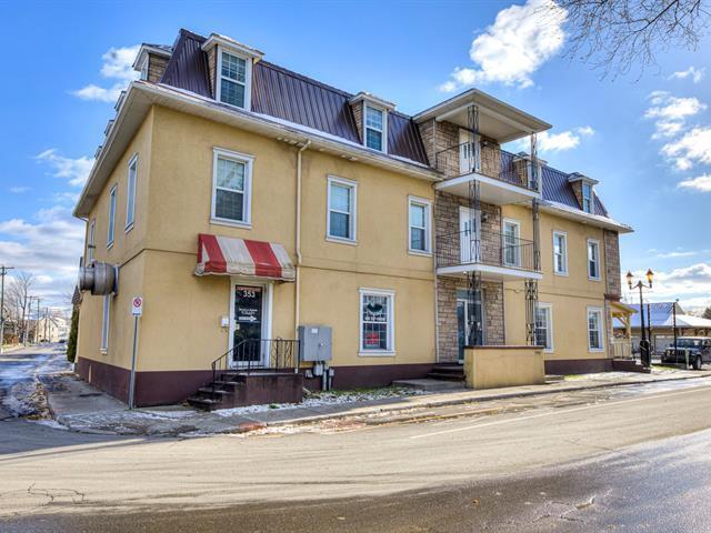 349-353 Rue De L'hôtel-De-Ville, Farnham, QC for sale - Building Photo - Image 2 of 10