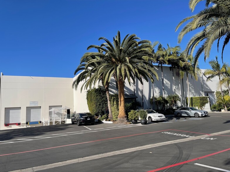 1495 W 139th St, Gardena, CA for lease - Building Photo - Image 2 of 14