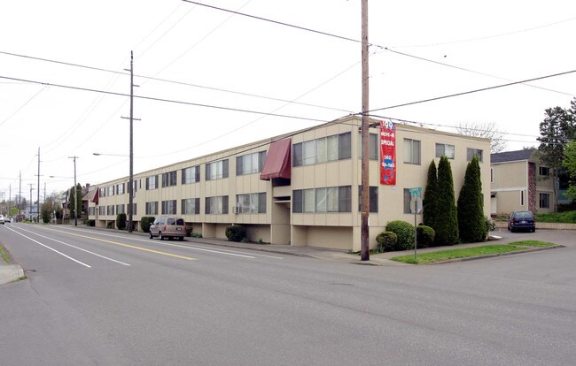 Plus de détails pour 7606-7720 E Burnside St, Portland, OR - Multi-résidentiel à vendre