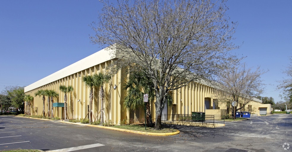 1800 NW 66th Ave, Plantation, FL for lease - Building Photo - Image 1 of 19
