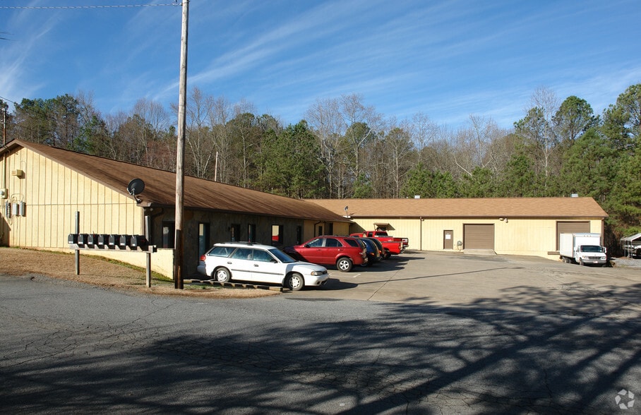 109 Elliott Industrial Dr, Woodstock, GA for lease - Primary Photo - Image 1 of 10