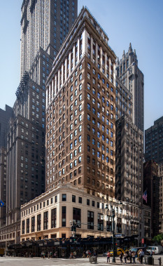 315 Madison Ave, New York, NY for lease - Primary Photo - Image 1 of 1