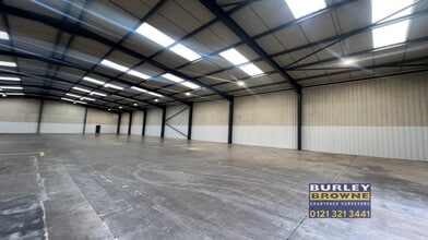 Aspley Close, Wolverhampton for lease Interior Photo- Image 1 of 3