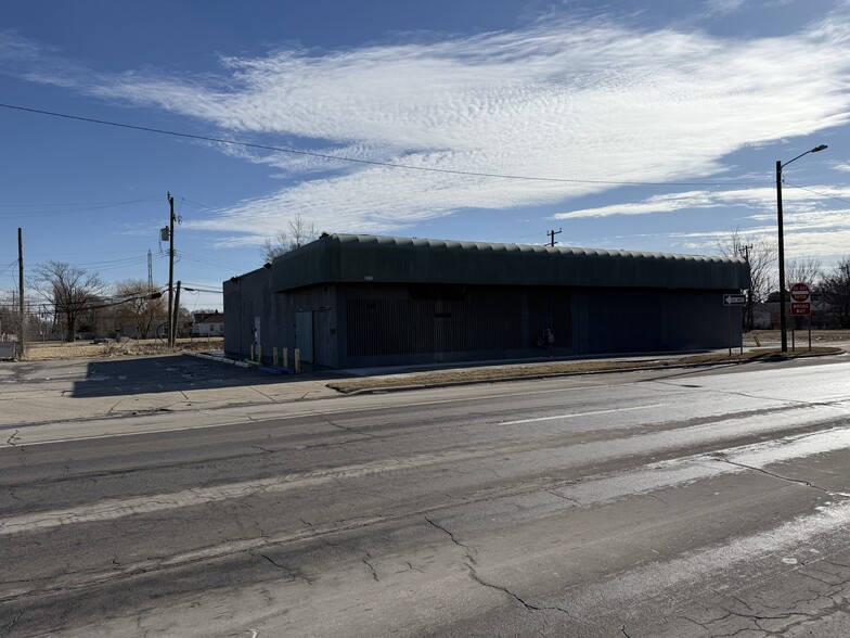 3317 S Fort St, Detroit, MI for sale - Building Photo - Image 2 of 2