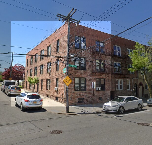 City Island Ave, Multi-Family Portfolio portefeuille de 5 propriétés à vendre sur LoopNet.ca - Photo du bâtiment - Image 2 de 7