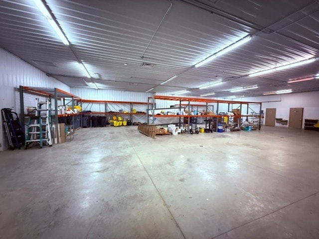 3500 Constitution Dr, Springfield, IL for lease - Interior Photo - Image 3 of 26