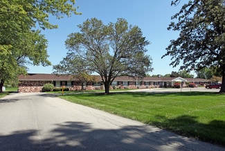 Plus de détails pour 1529 W Lancaster St, Bluffton, IN - Soins de santé à vendre